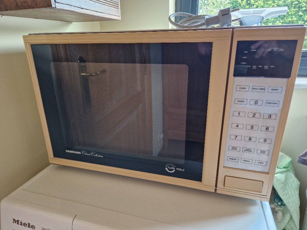 Samsung classic Collection Magnetron, Gebruikt, Microgolfoven, Hete lucht, Ophalen of Verzenden