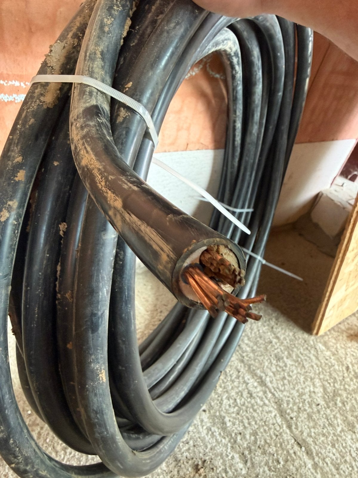 Kabel inleiding 16mm2 x 4 ondergrondse kabel 22meter, Enlèvement, Neuf