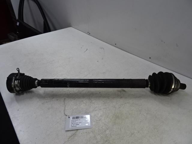CARDAN AVANT DROIT (TRANSMISSION) Volkswagen Passat (3C2), Volkswagen, Mevr. I. Hauben, Utilisé, Rue de l'Espoir 34 34
4030  GRIVEGNÉE, BE