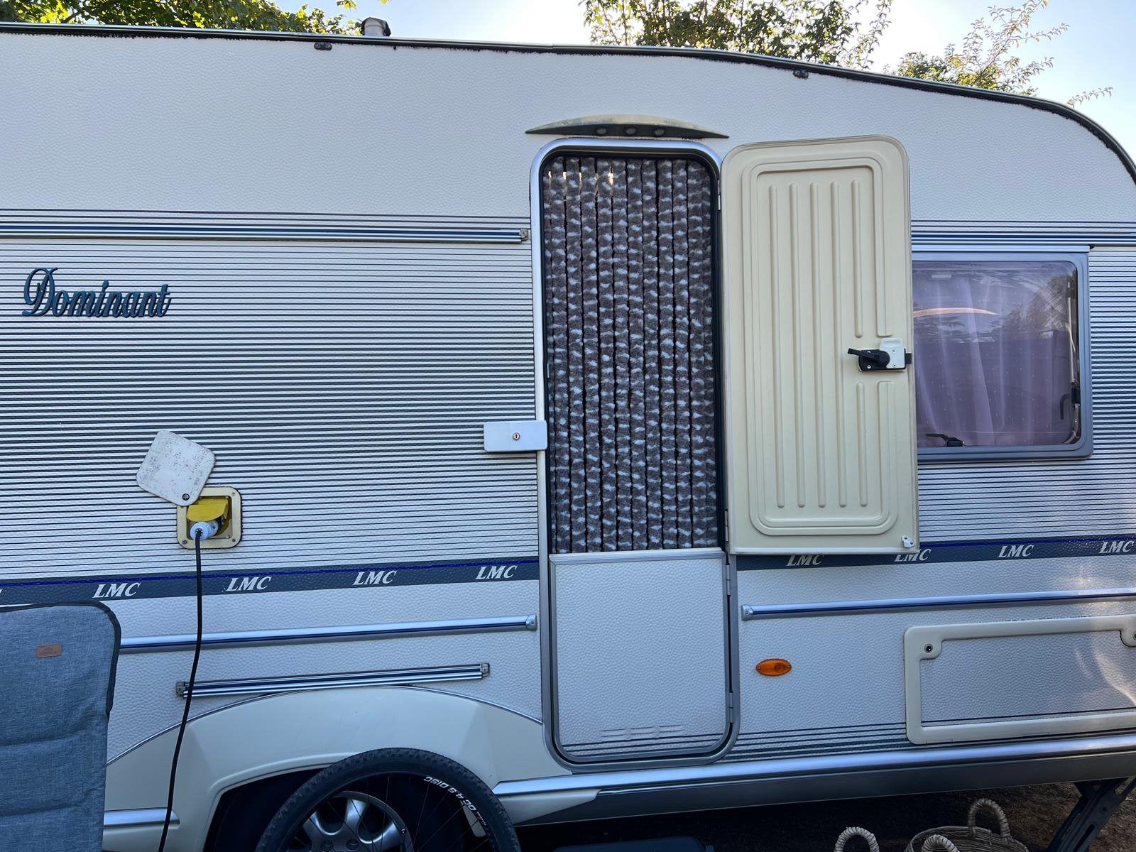 LMC Dominant caravan, Rondzit, Schokbreker, 6 tot 7 meter, LMC en Münsterland