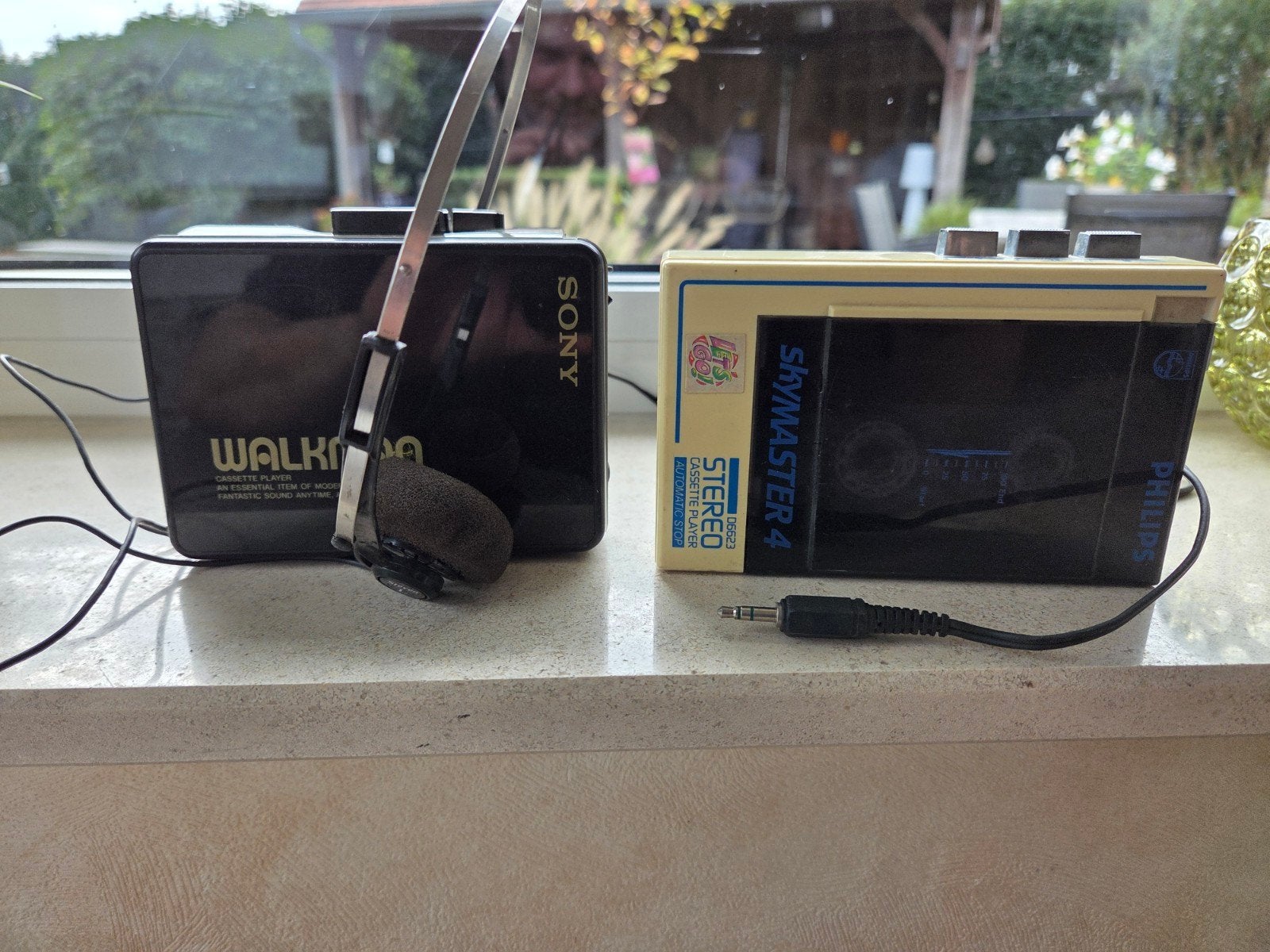 Sony en philips walkman, TV, Hi-fi & Vidéo, Enlèvement, Walkman ou Baladeur