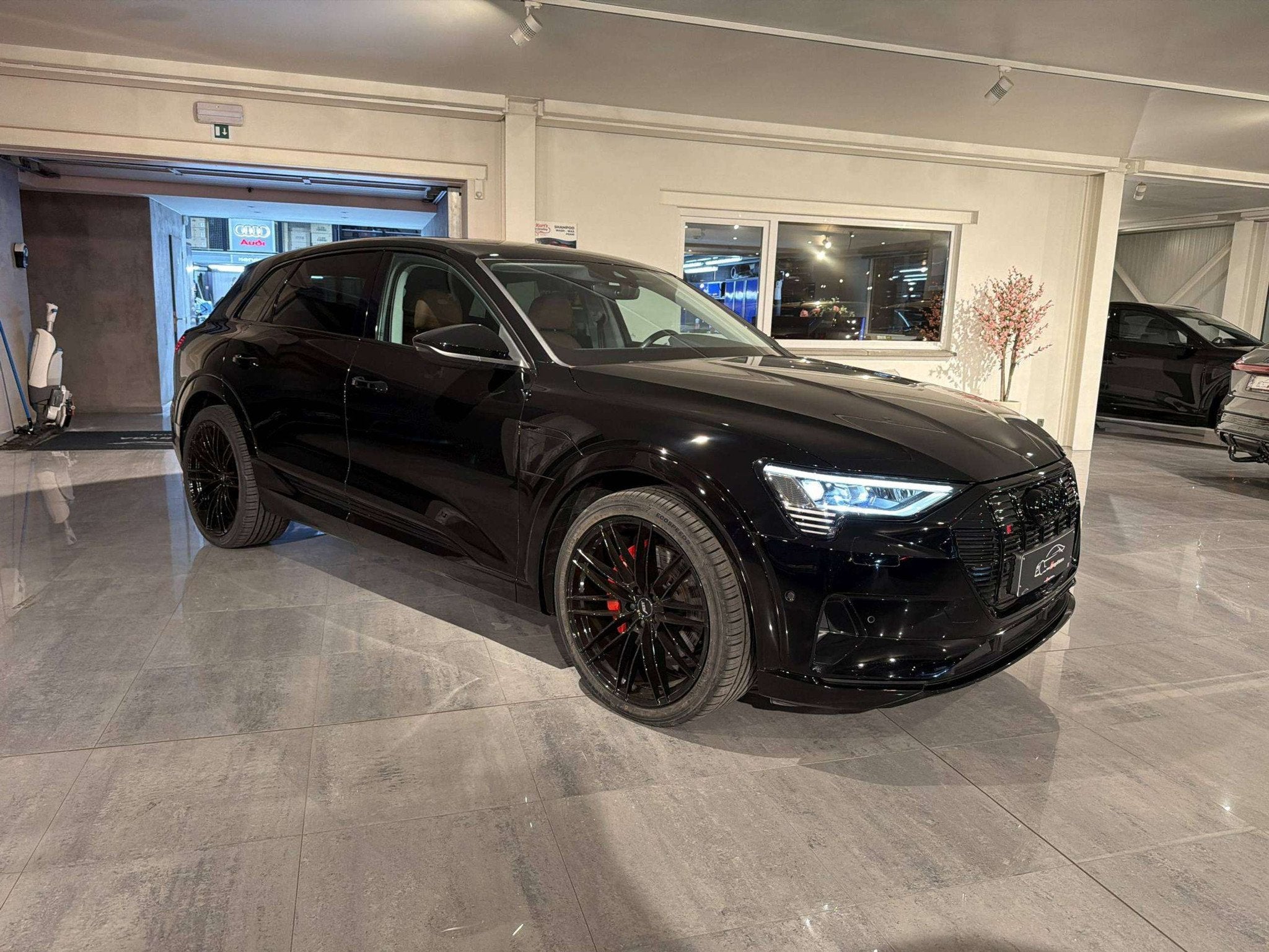 Audi Q8 e-tron SOLD BIJ GARAGE VRIENS YVES BV!, Cuir, https://public.car-pass.be/vhr/79b8ade0-f167-48a7-afcc-ea9b2eca2d14, Q8 e-tron