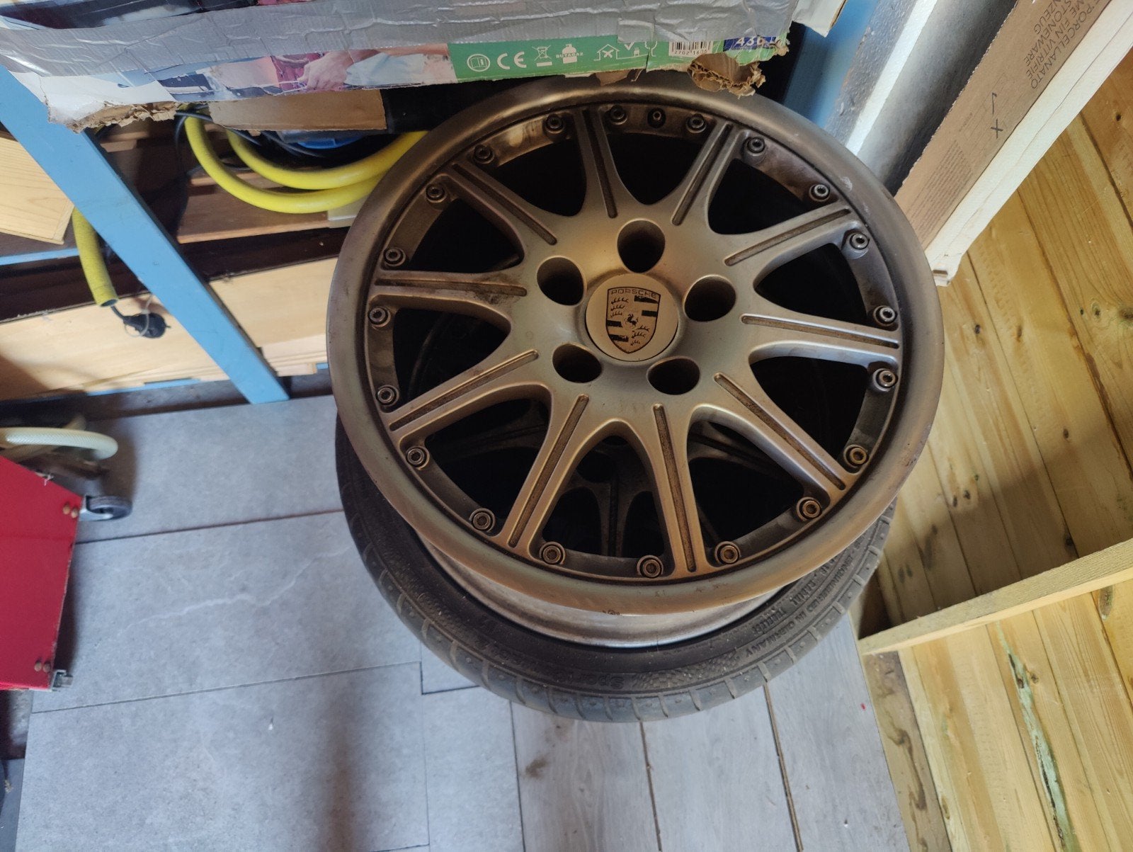 Porsche velgen, Enlèvement