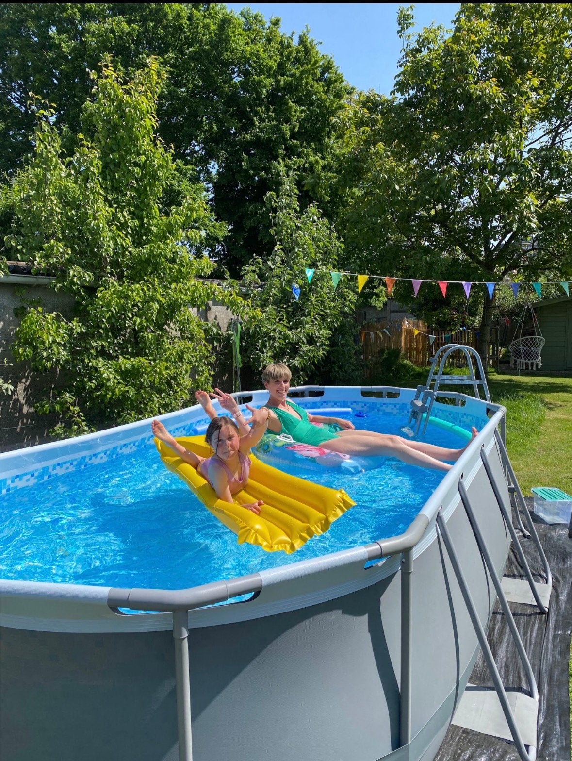 Zwembadpomp + gratis zwembad 4,2x2,5m, Tuin en Terras, Ophalen, Gebruikt