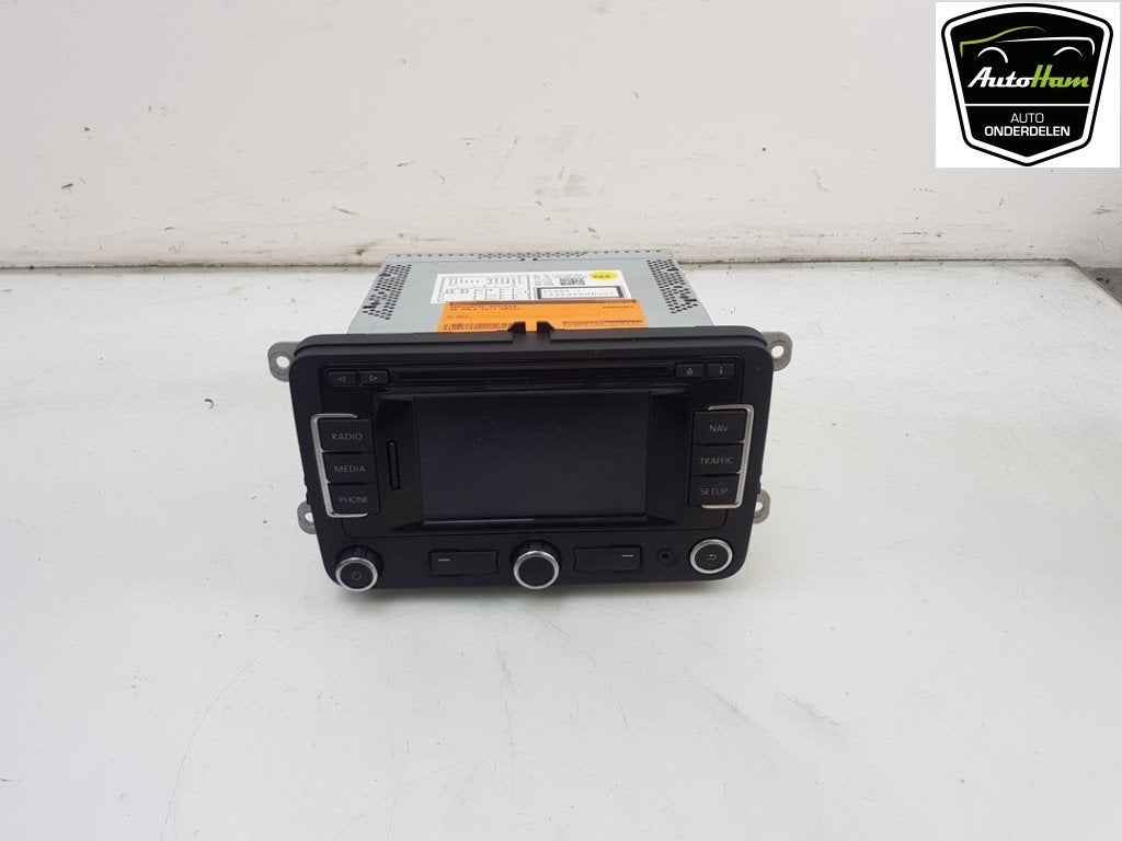 NAVIGATIE SYSTEEM Volkswagen Polo V (6R) (01-2009/05-2022), Robert Bosch AG, Gebruikt, Volkswagen, Robert-Bosch-Allee 1
74232  Abstatt, DE