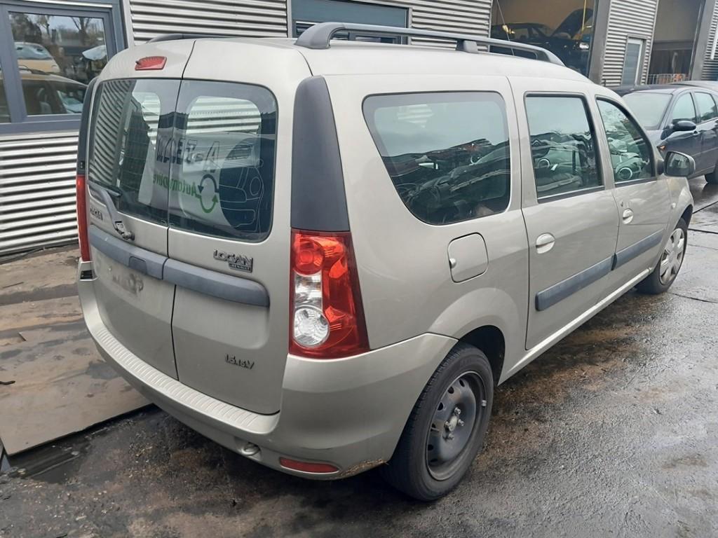 FEU ARRIÈRE DROIT Dacia Logan MCV (KS) (8200864610), Utilisé, Dacia