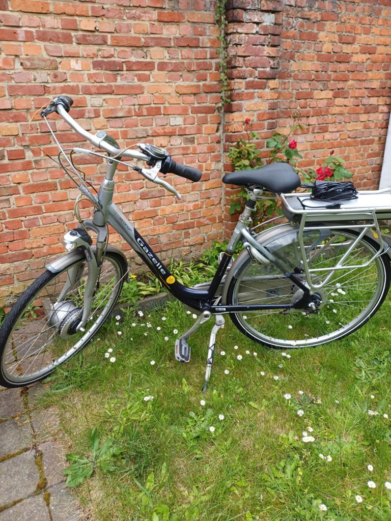 Elektrische fiets Gazelle, Fietsen en Brommers, Elektrische fietsen, Gebruikt, Gazelle, 47 tot 51 cm, 50 km per accu of meer, Ophalen