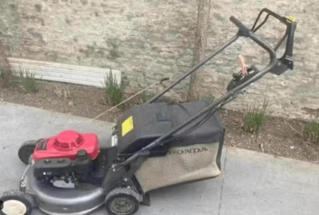 honda hrd 536 benzine grasmaaier, Tuin en Terras, Grasmaaiers, Ophalen, Gebruikt