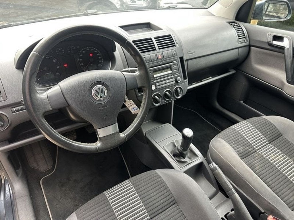 Volkswagen Polo 1.2i United,Airco/Cruise contr/Alu/PDC/Zeer, Autos, Entreprise, Boîte manuelle, Noir, 70 ch