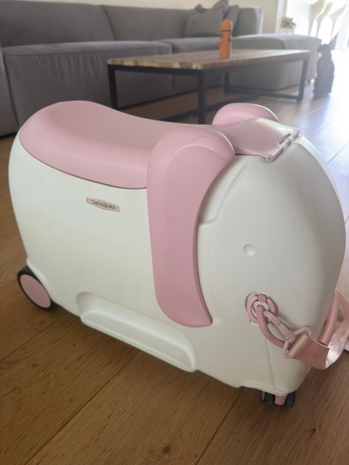 Samsonite kinderkoffer, Ophalen, Gebruikt