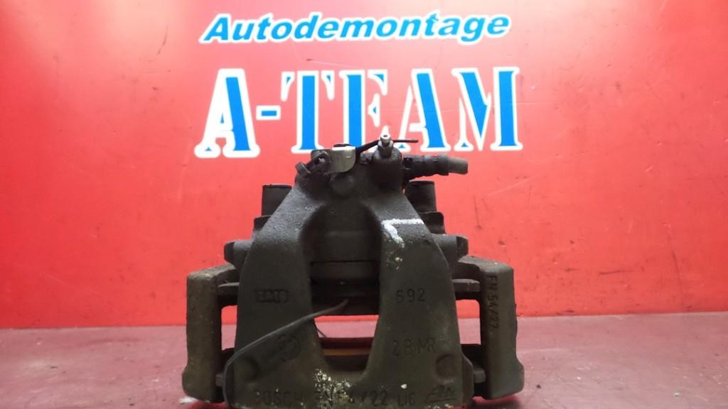 REMKLAUW LINKS VOOR Alfa Romeo 147 (937) (01-2000/03-2010), Gebruikt, Alfa Romeo