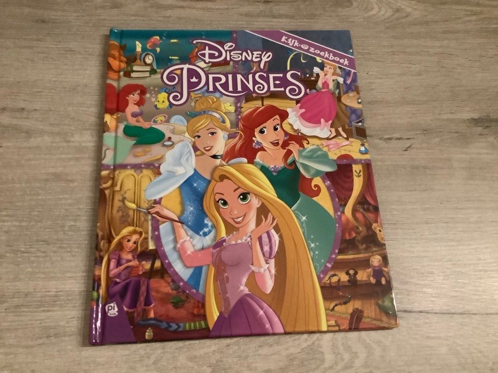 Disney Prinses kijk-en zoek boek (2018), Uitklapboek, Jongen of Meisje, Ophalen of Verzenden, Zo goed als nieuw