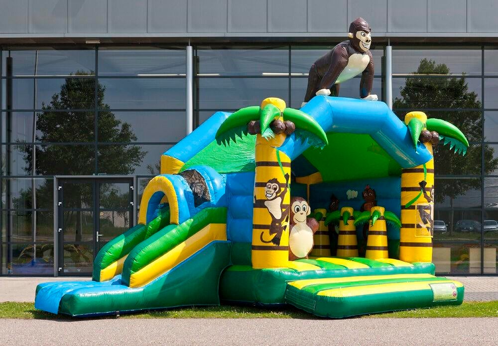 Te huur springkasteel met glijbaan, Ophalen