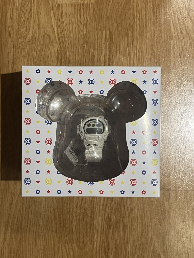 G-shock x bearbrick watch dw-6900mt-7, Enlèvement ou Envoi