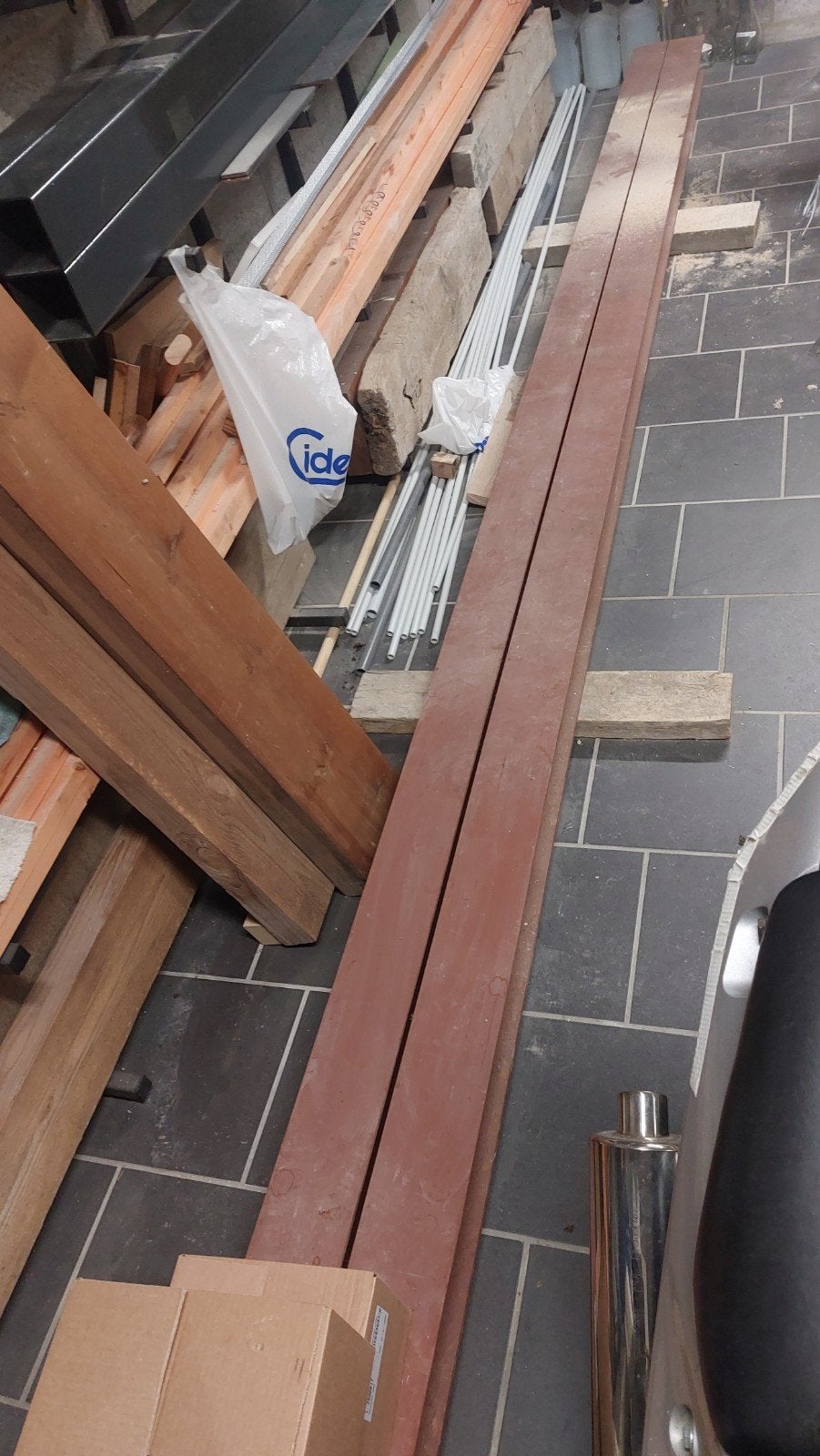 2 Poutrelles HEA de 4,60 m et 4 poteaux carré 10x10, Palen