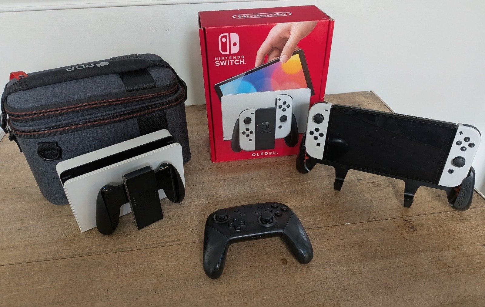 Nintendo switch oled, Games en Spelcomputers, Ophalen of Verzenden, Zo goed als nieuw