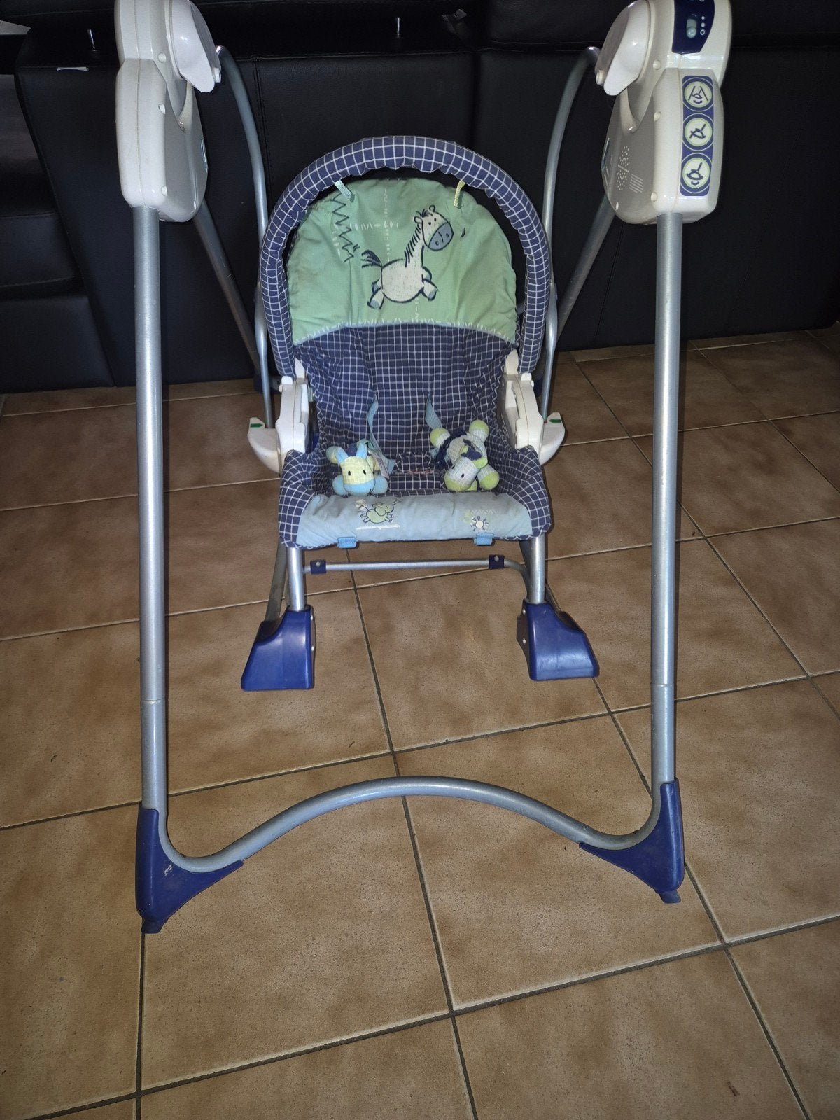 baby schommel, Ophalen