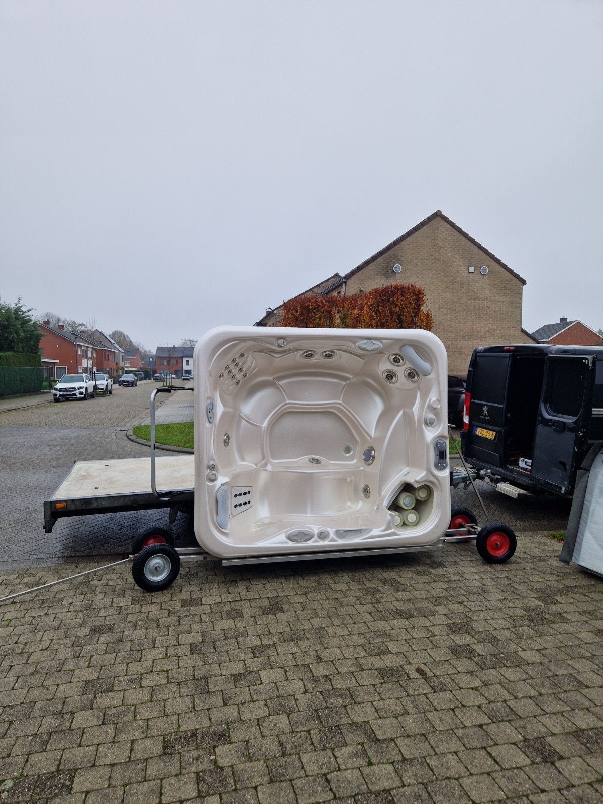 !!INKOOP VAN JACUZZI'S,ZWEMSPA'S BESTE PRIJS/DEAL INKOOP!!, Enlèvement, Utilisé, Fixé