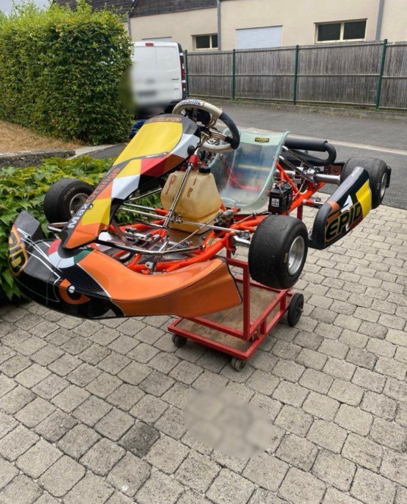 karting intrepid, Sports & Fitness, Enlèvement, Comme neuf, Kart