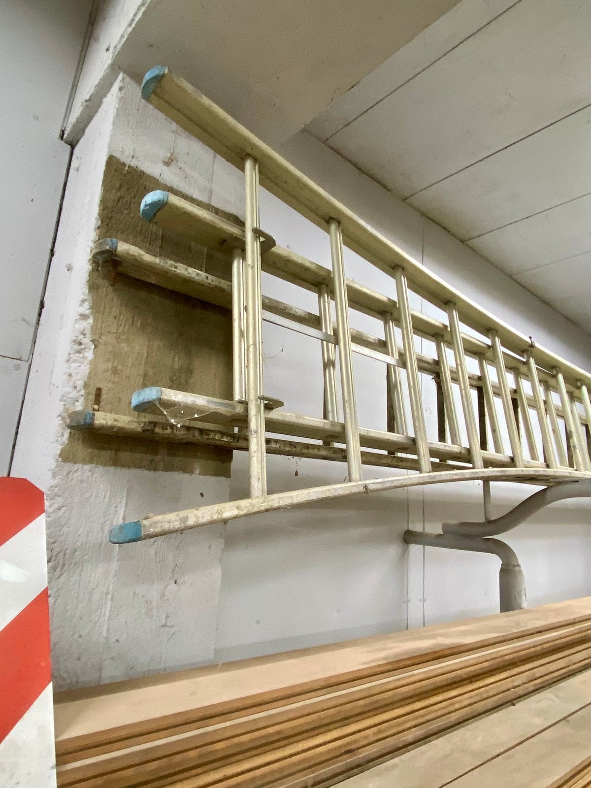Ladder 3 delen 18 treden., Ophalen, Gebruikt, Ladder