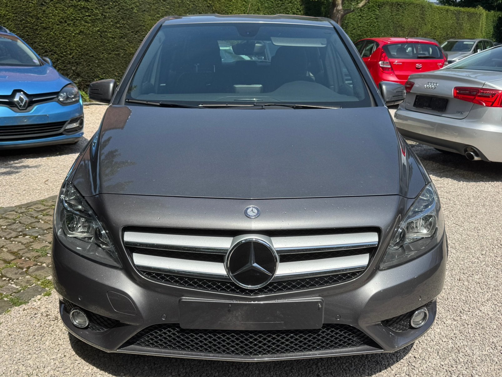 Mercedes B180 benzine - AUTOMAAT*33000KM*GARANTIE!, Auto's, Mercedes-Benz, Euro 5, Monovolume, Lichtsensor, 1600 cc
