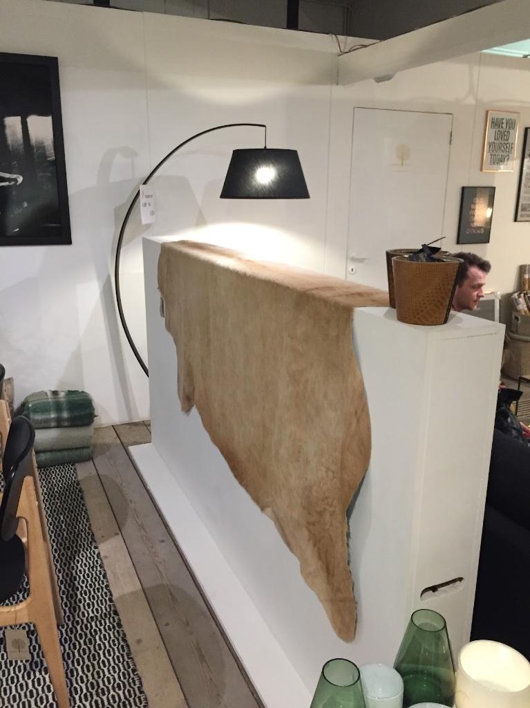 Koeienvel, Beige ( Aquitaine-ras! ), Huis en Inrichting, Stoffering | Tapijten en Vloerkleden, Ophalen, Gebruikt, 200 cm of meer