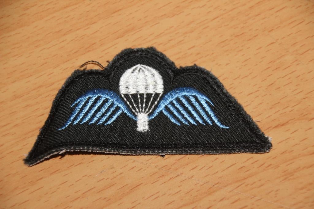 ABL Brevet A-Para (vert foncé), Collections, Objets militaires | Général, Envoi, Armée de terre, Emblème ou Badge