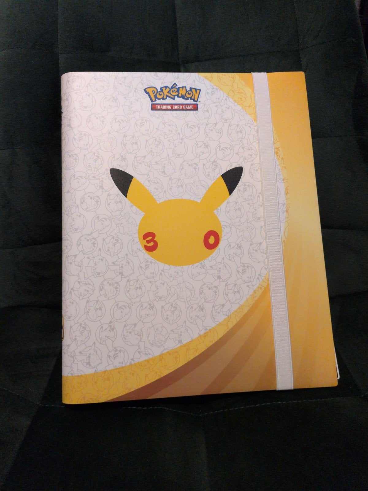 Pokemon binder 30th Anniversary, Hobby en Vrije tijd, Ophalen