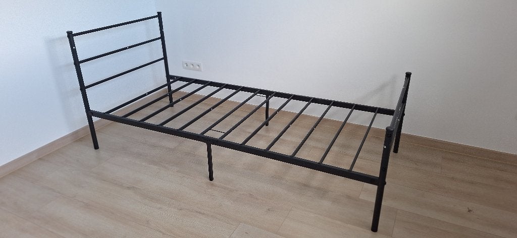 Metalen éénpersoonsbed (nieuw), Huis en Inrichting, Ophalen, Nieuw