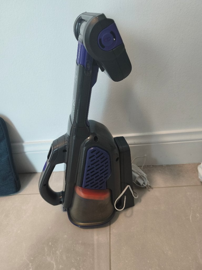 Aspirateur portable Black et Decker, Enlèvement, Comme neuf