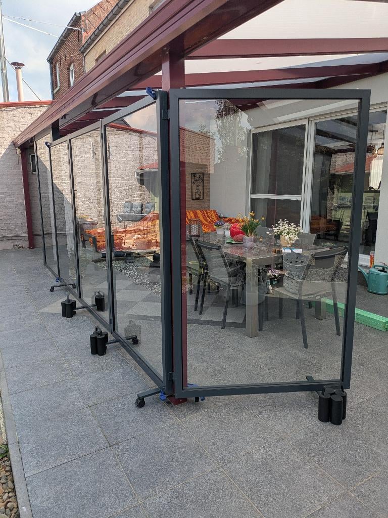 glazen verplaatsbare windschermen, Ophalen, Zo goed als nieuw