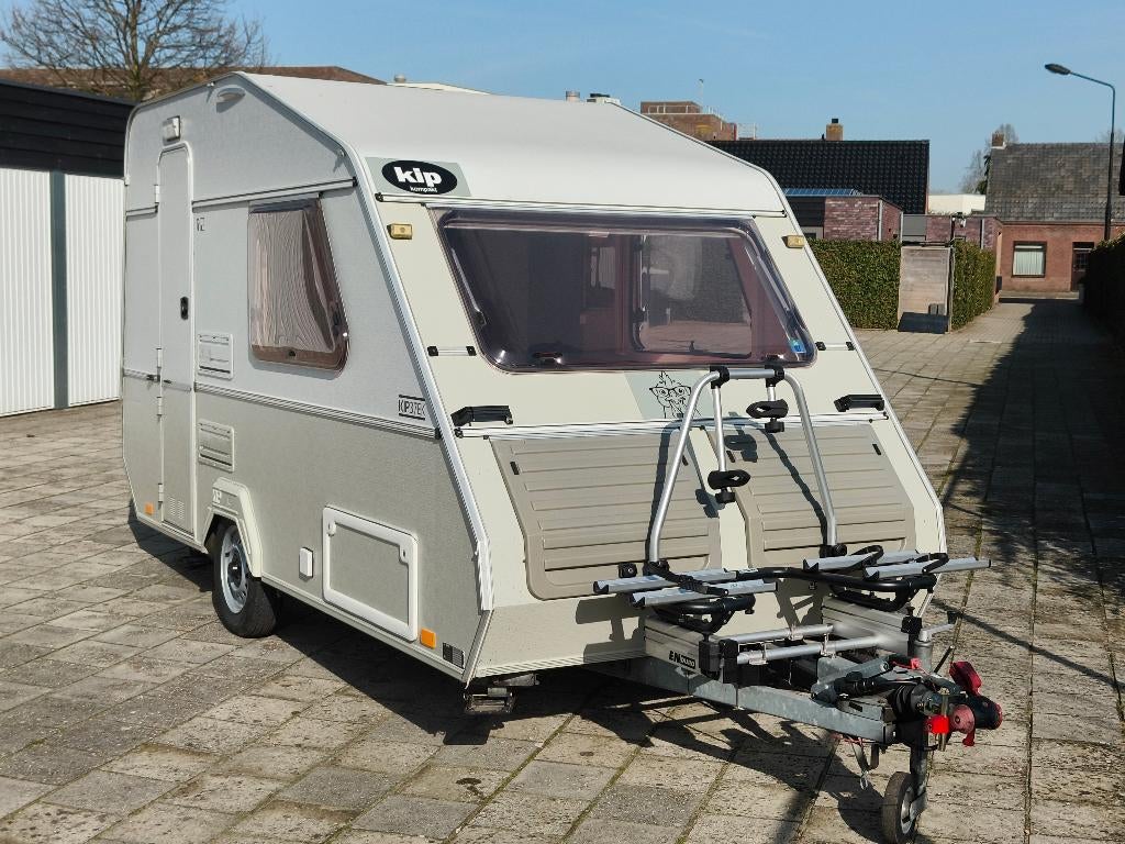 Kip Kompakt MK-37-EK, gerenoveerd, zeer mooie zgan voortent., Caravans en Kamperen, Kip, Schokbreker, Tot en met 3, Particulier
