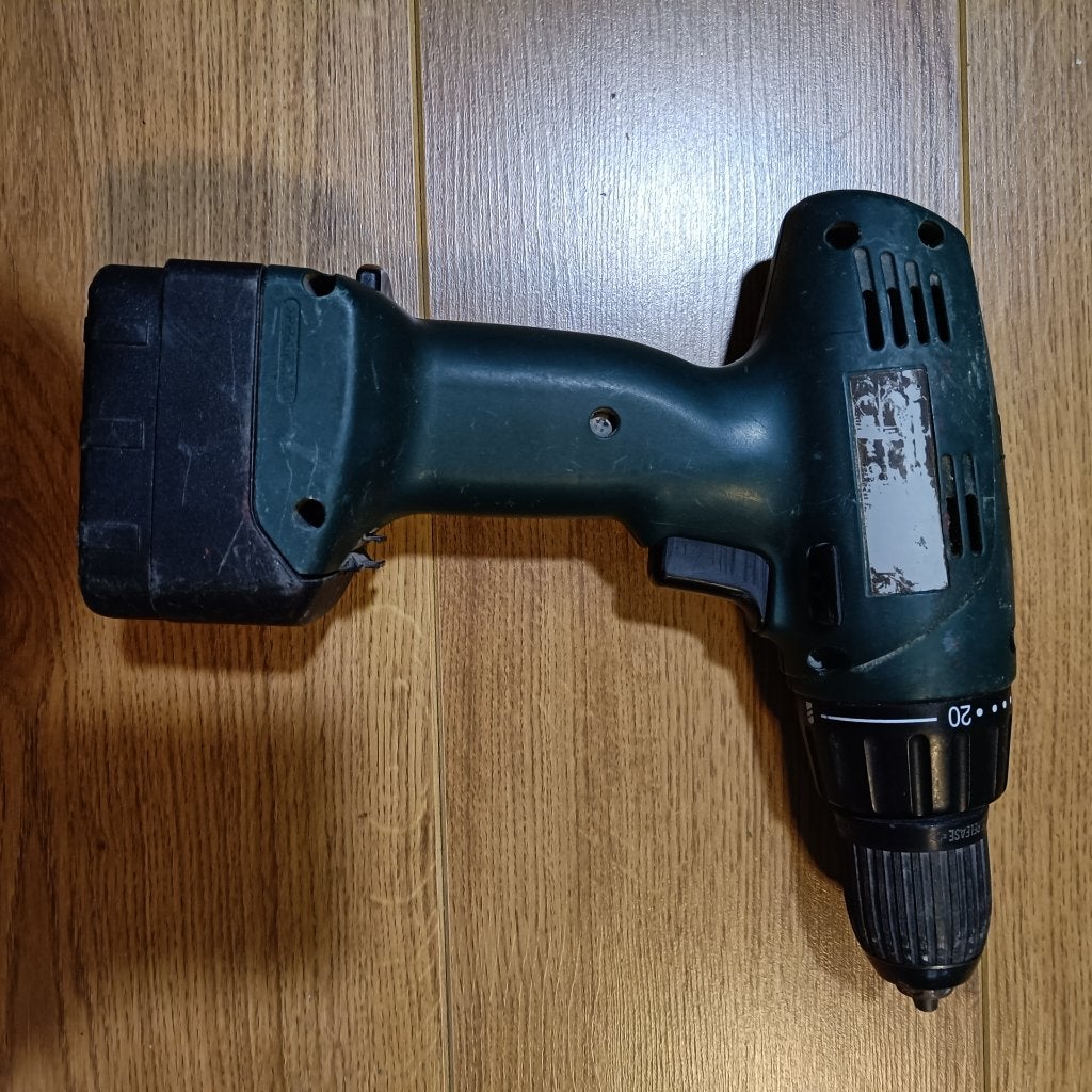 Metabo accu boormachine, Doe-het-zelf en Bouw, Ophalen, Gebruikt, Boormachine, Variabele snelheid