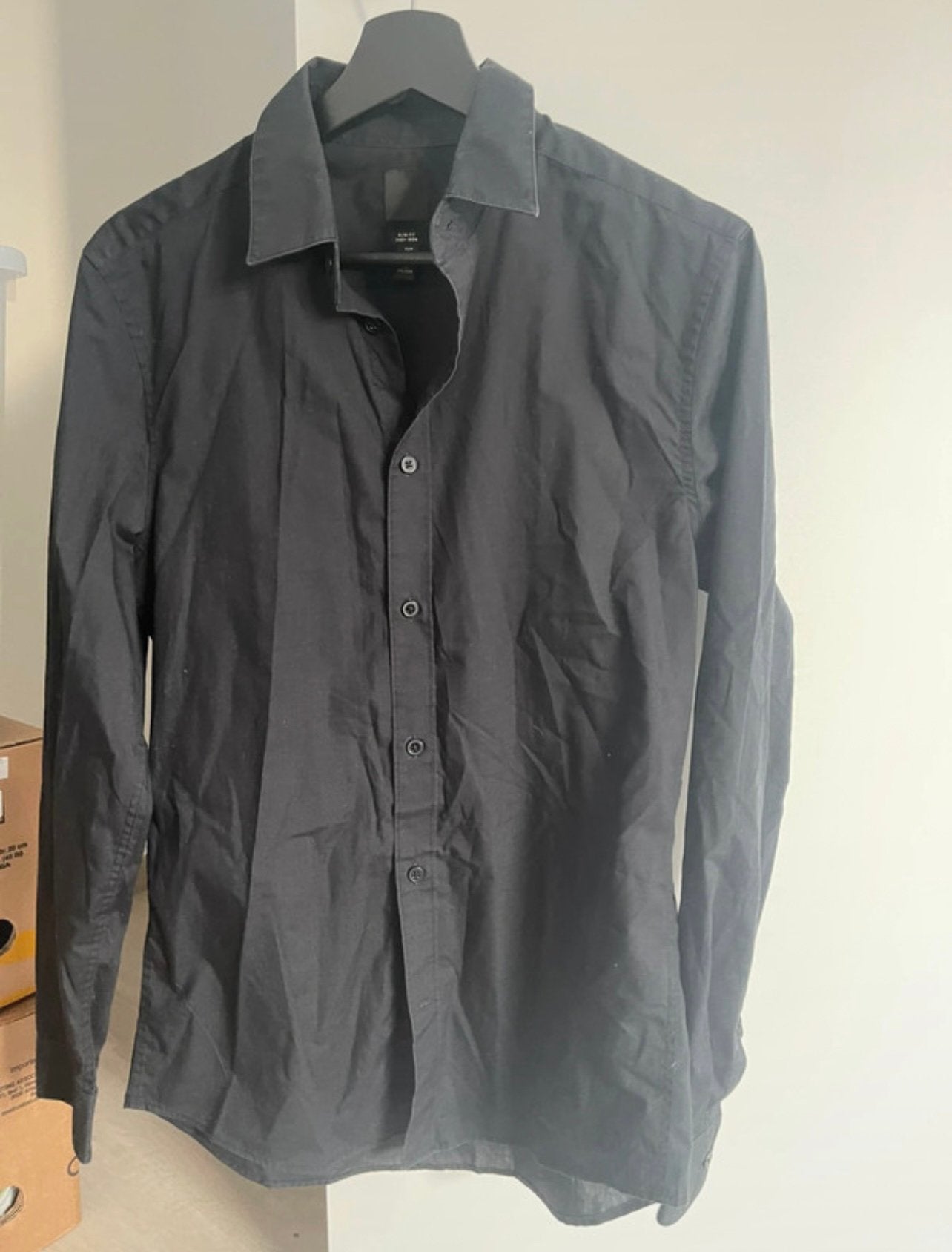 Chemise bleue, Vêtements | Hommes, Chemises, Envoi, Comme neuf, Bleu, Tour de cou 38 (S) ou plus petit