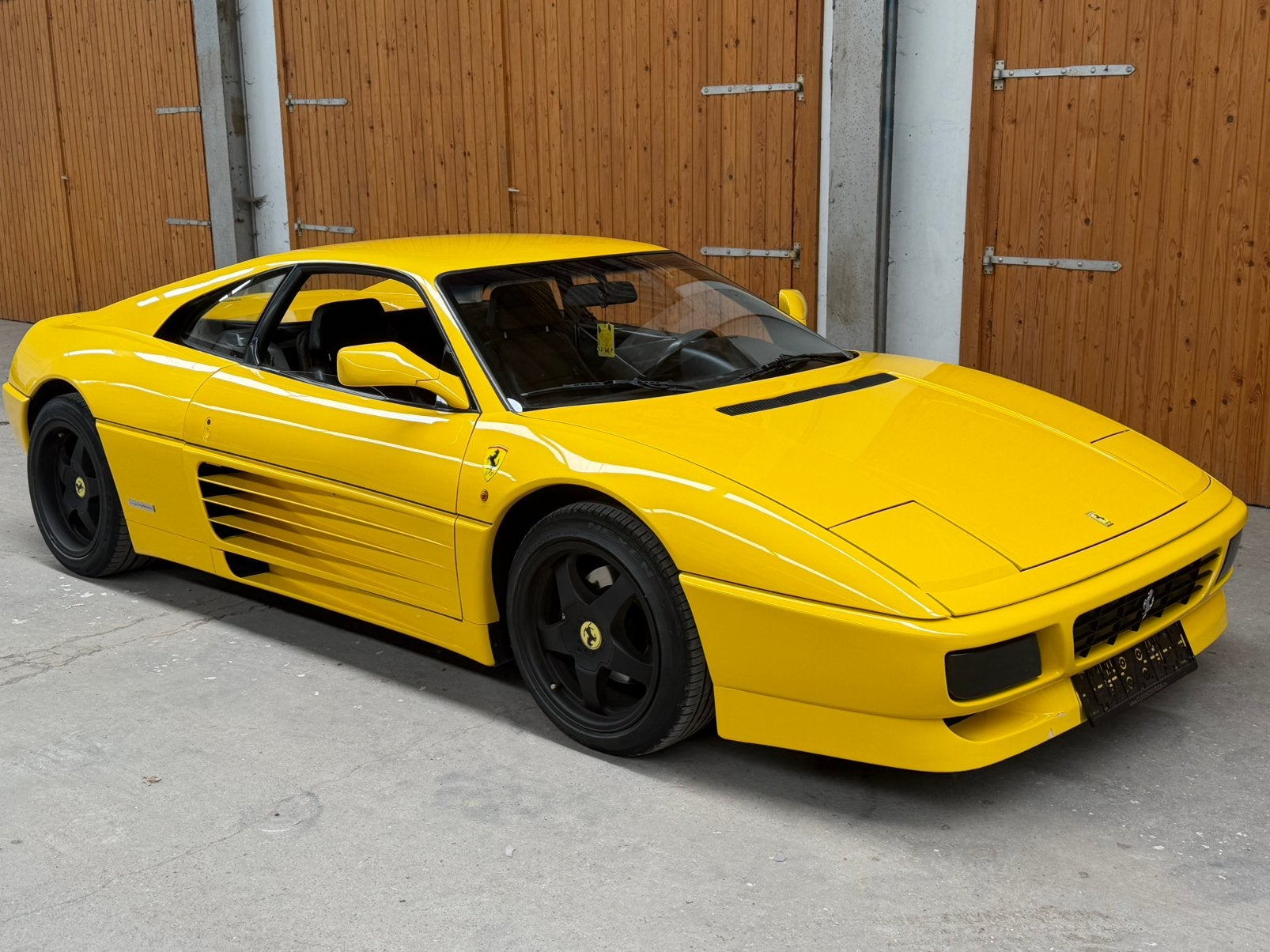 Ferrari 348TB RUİL MOGELİJK, Dealer onderhouden, Achterwielaandrijving, 8 cilinders, Leder