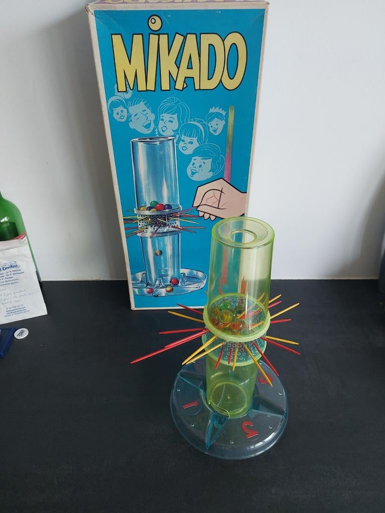 Mikado, Verzamelen