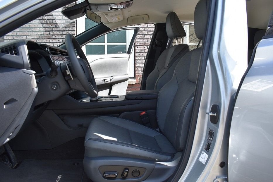 Lexus RZ 450e Executive Line 71 kWh/98%SOH/Leer/Massage stoe, Auto's, Automaat, Zwart, 71 kWh, SUV of Terreinwagen