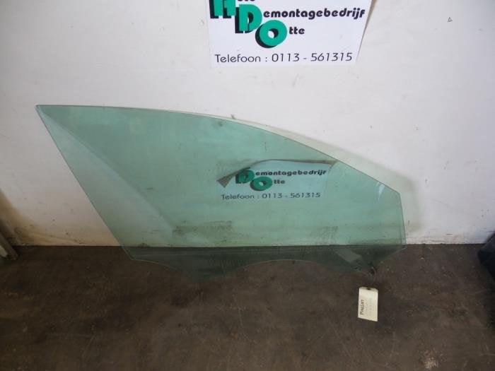 Vitre portière 4portes arrière gauche d'un Volkswagen Pass, Autos : Pièces & Accessoires, -, Utilisé, -, -