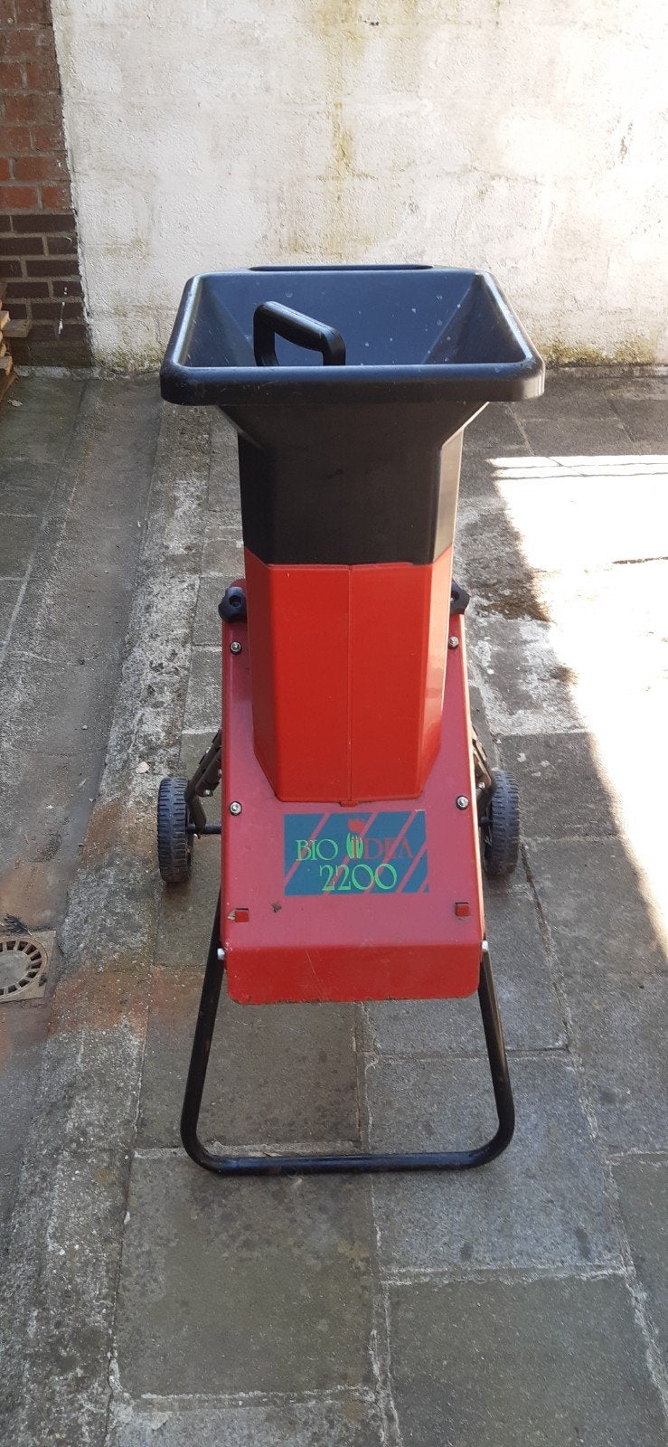 broyeur 80eur  pas de livraison à venir chercher