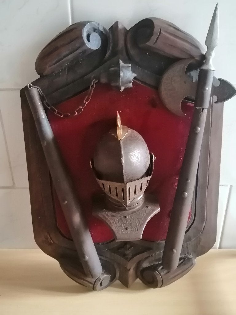 Déco murale ancienne Panoplie Médiévale heaume et armes, Enlèvement ou Envoi