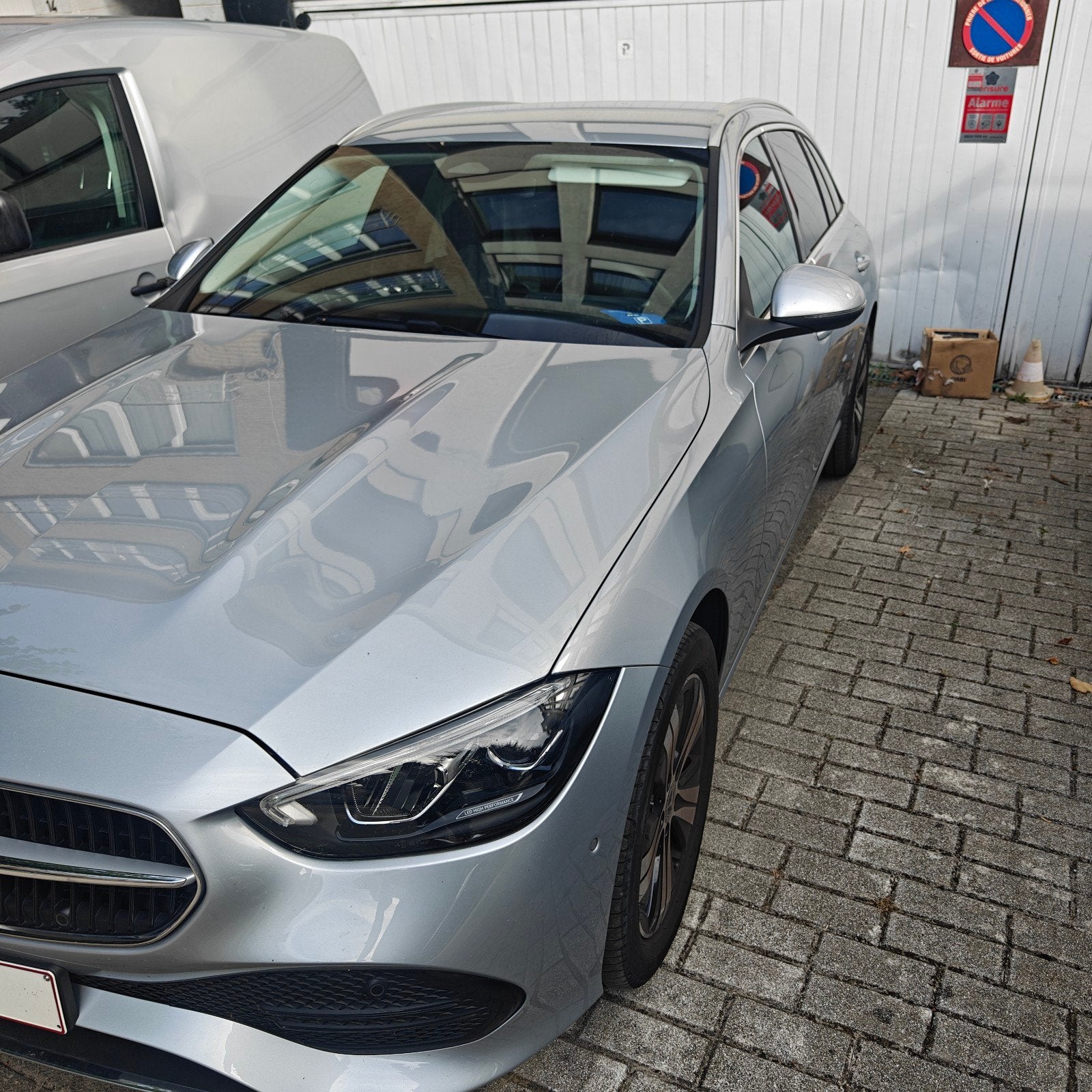 Mercedes C300e luxuary, Argent ou Gris, Euro 6, Entretenue par le concessionnaire, Particulier