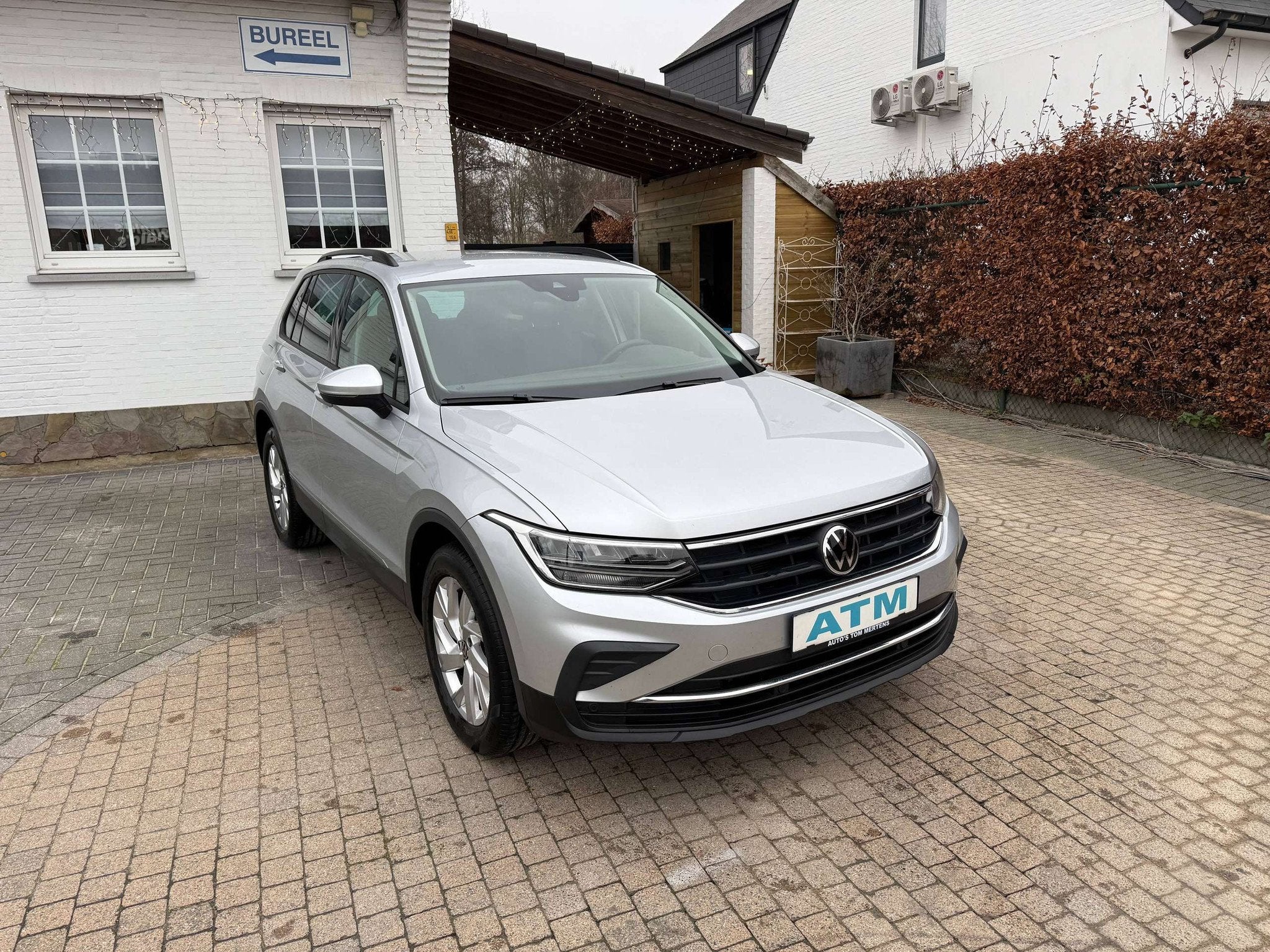 Volkswagen Tiguan Tiguan 2.0 TDI SCR 4MOTION DSG Life/Navi/A, Autos, Argent ou Gris, Achat, Entreprise, 1968 cm³