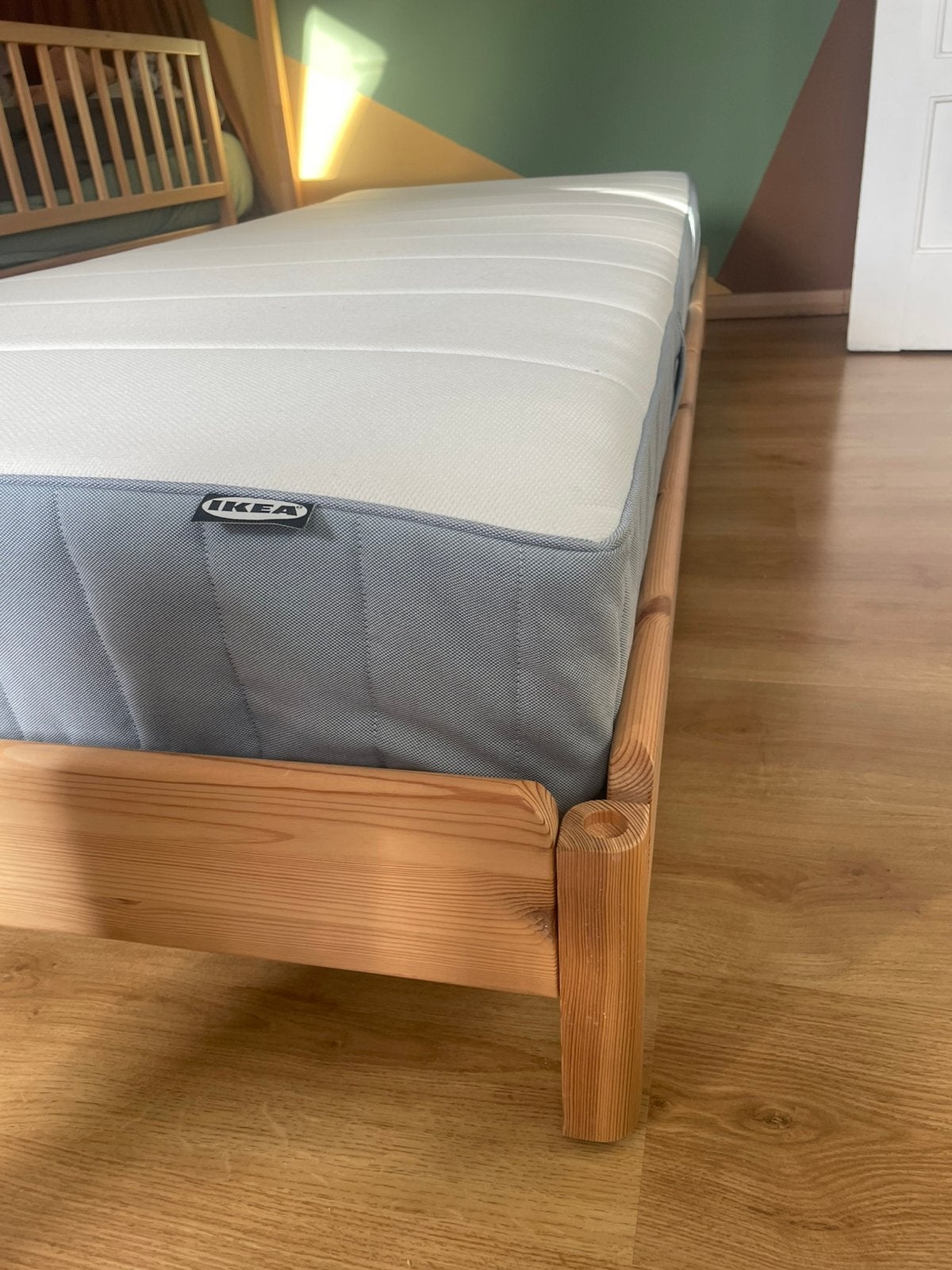 Bed en matras ikea, Ophalen, Eenpersoons, Zo goed als nieuw, 80 cm