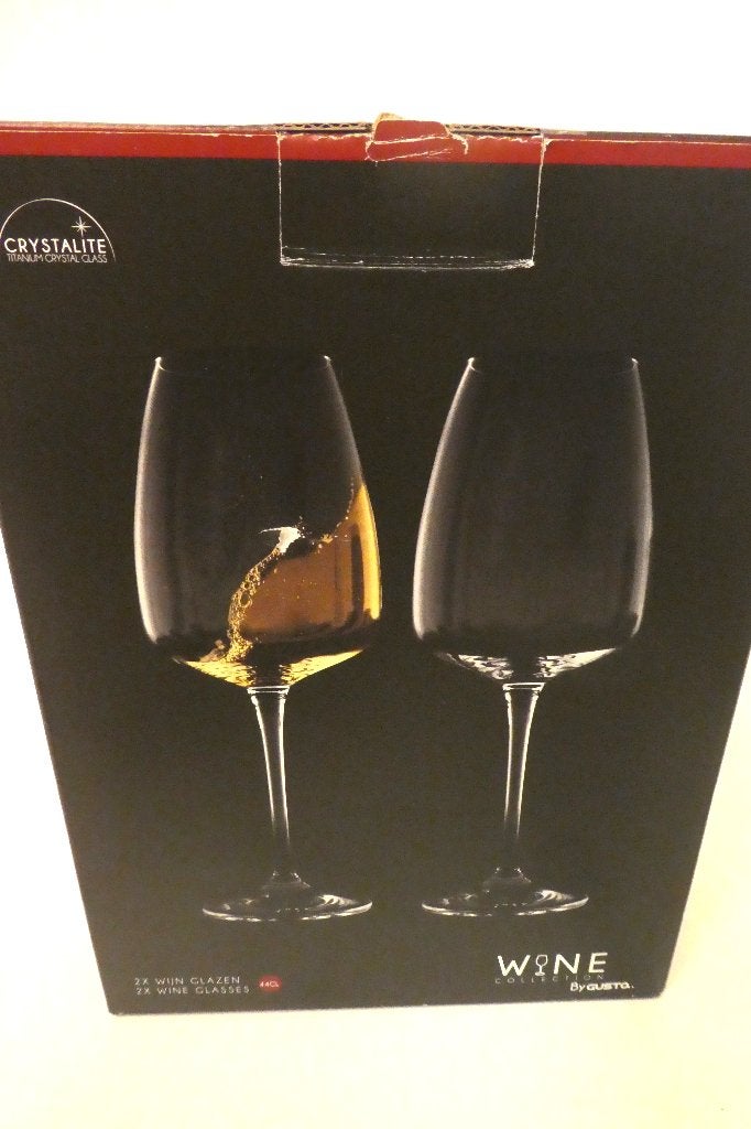 2 Verres à Vin dans leur Boite NEUF !, Maison & Meubles, Cuisine | Vaisselle, Enlèvement, Neuf, Verre ou Verres