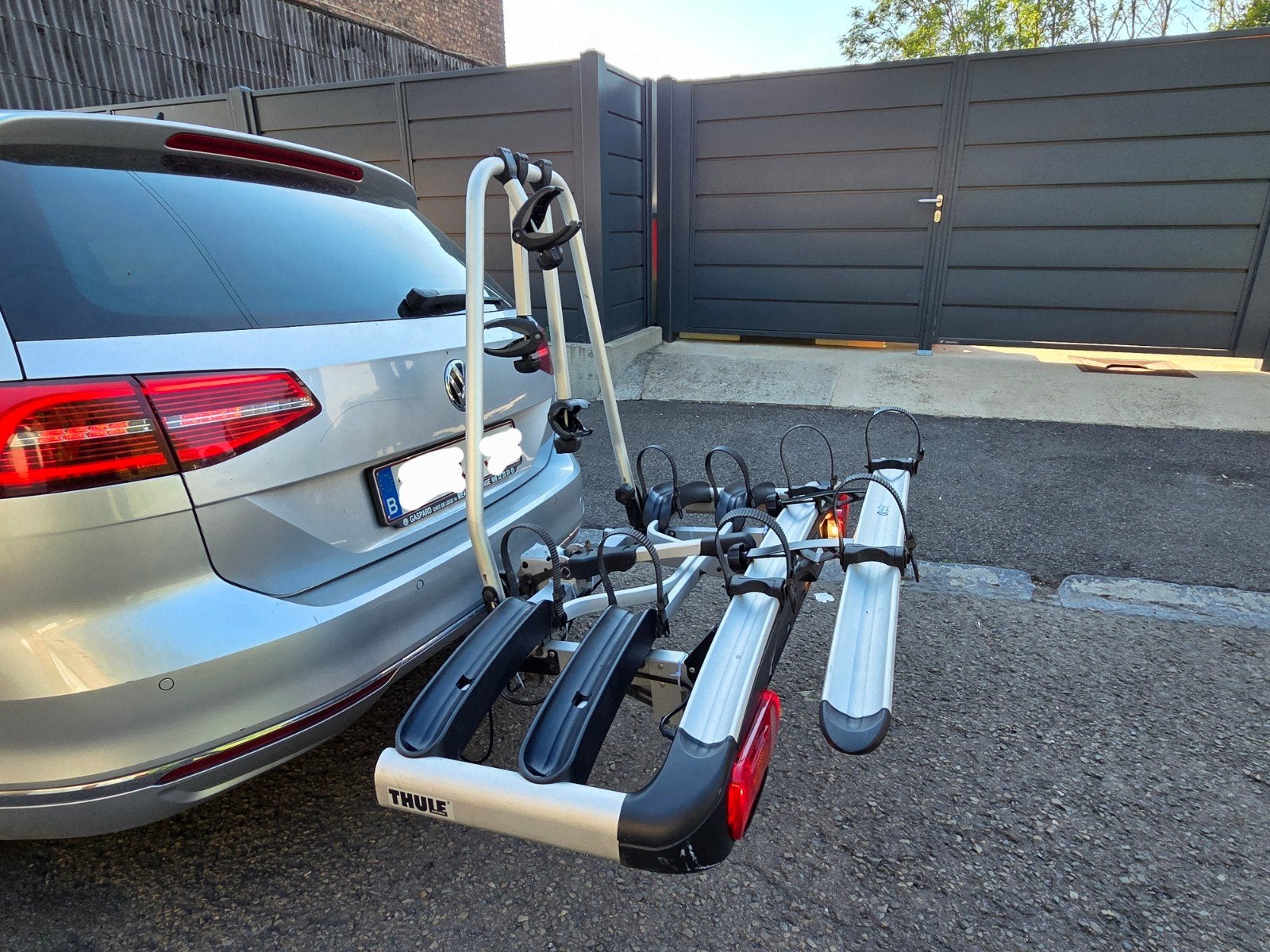 Thule fietshouder voor 4 fietsen, Auto diversen, Fietsendragers, Ophalen of Verzenden