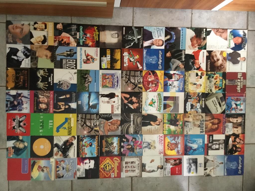 Verzameling van 348 single CD’s, Enlèvement ou Envoi