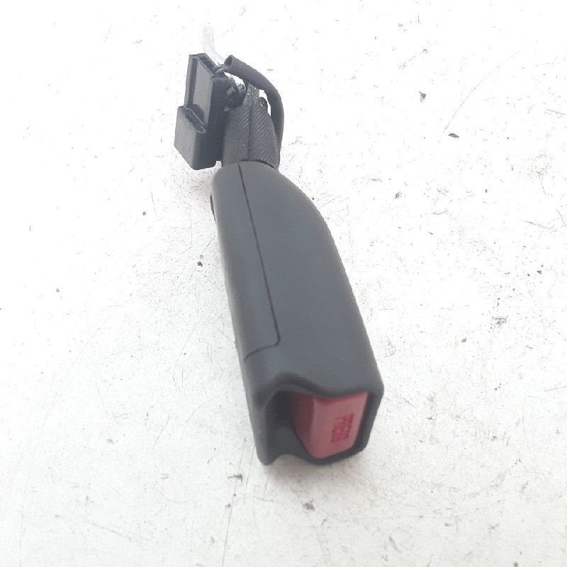 GORDELSLOT RECHTS ACHTER Toyota Aygo (B40) (01-2014/06-2018), Gebruikt, Toyota