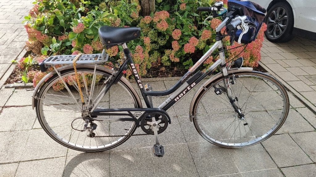Damesfiets, Ophalen, Gebruikt
