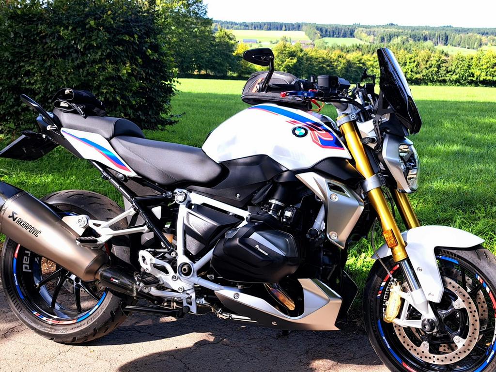 Bmw R1250r bouwjaar 2022, 2 cilinders, Particulier, ABS, Naked bike