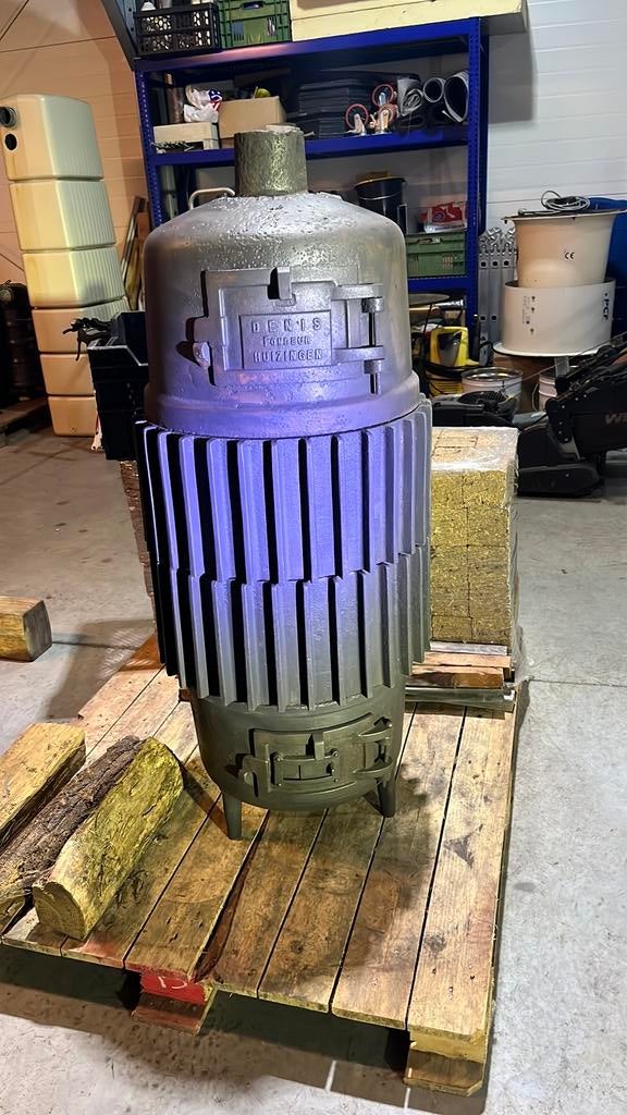 Super dikke houtkachel Denis, Ophalen, Zo goed als nieuw, Vrijstaand, Hout